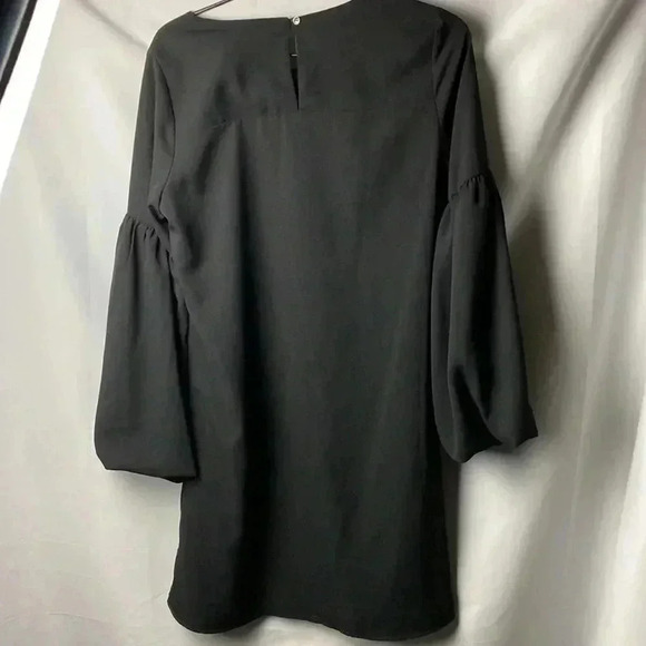 SKIES ARE BLUE WO SIZE 6 BLACK DRESS FLORAL EMBROIDERED HEART DESIGN BELL SLEEVE - Picture 12 of 14